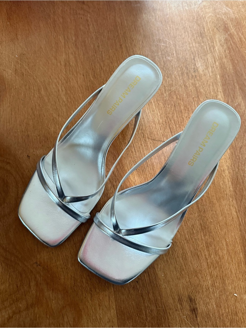 DreamPairs Silver Kitten Heels / Sandals -